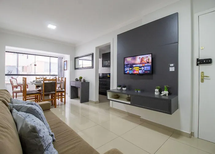 BK34 - BELO APARTAMENTO, 2 DORMITÓRIOS CLIMATIZADOS, GARAGEM, Wi-Fi