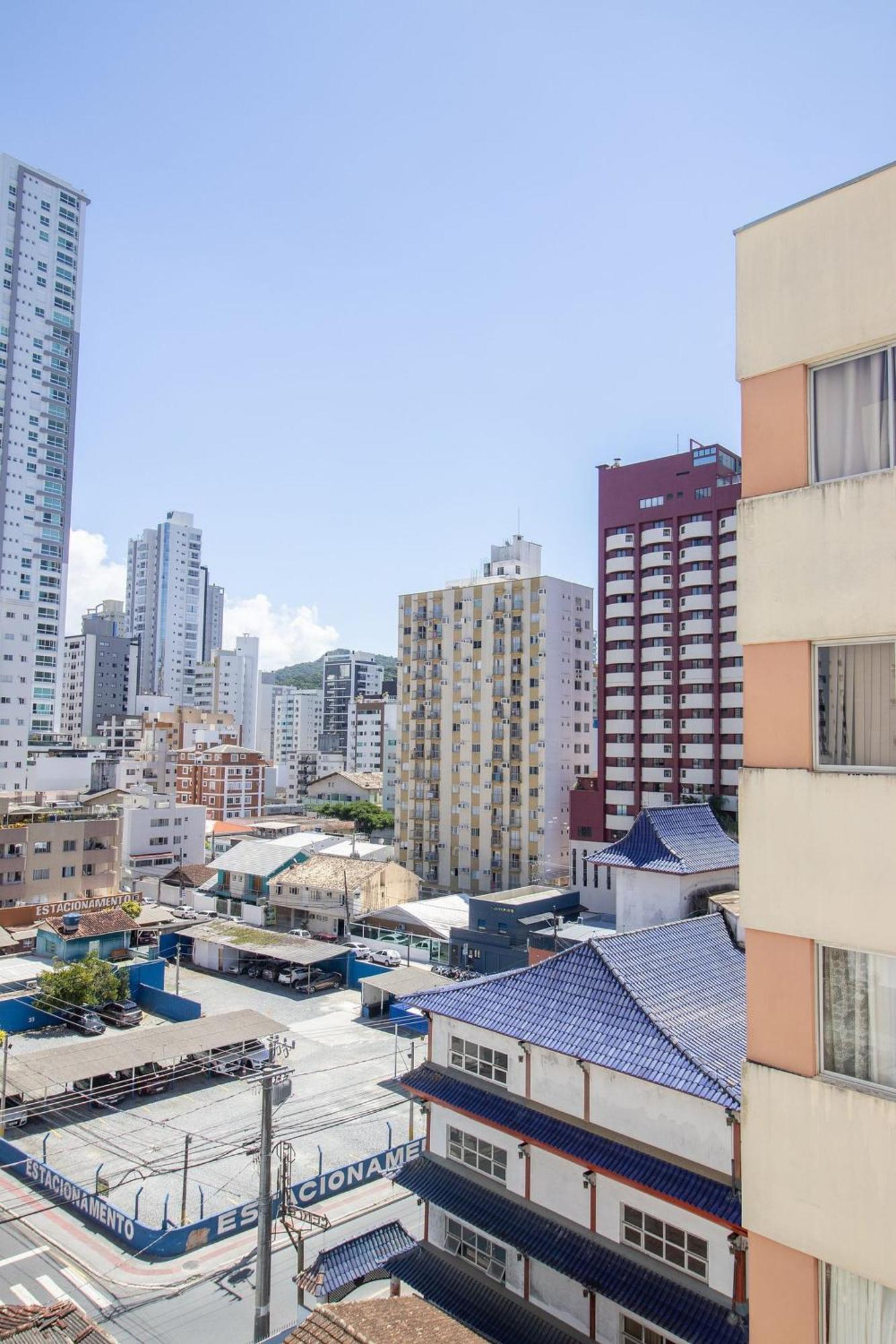 Bk34 - 2 Dorm Climatizados, Prox Calcadao, Garagem *