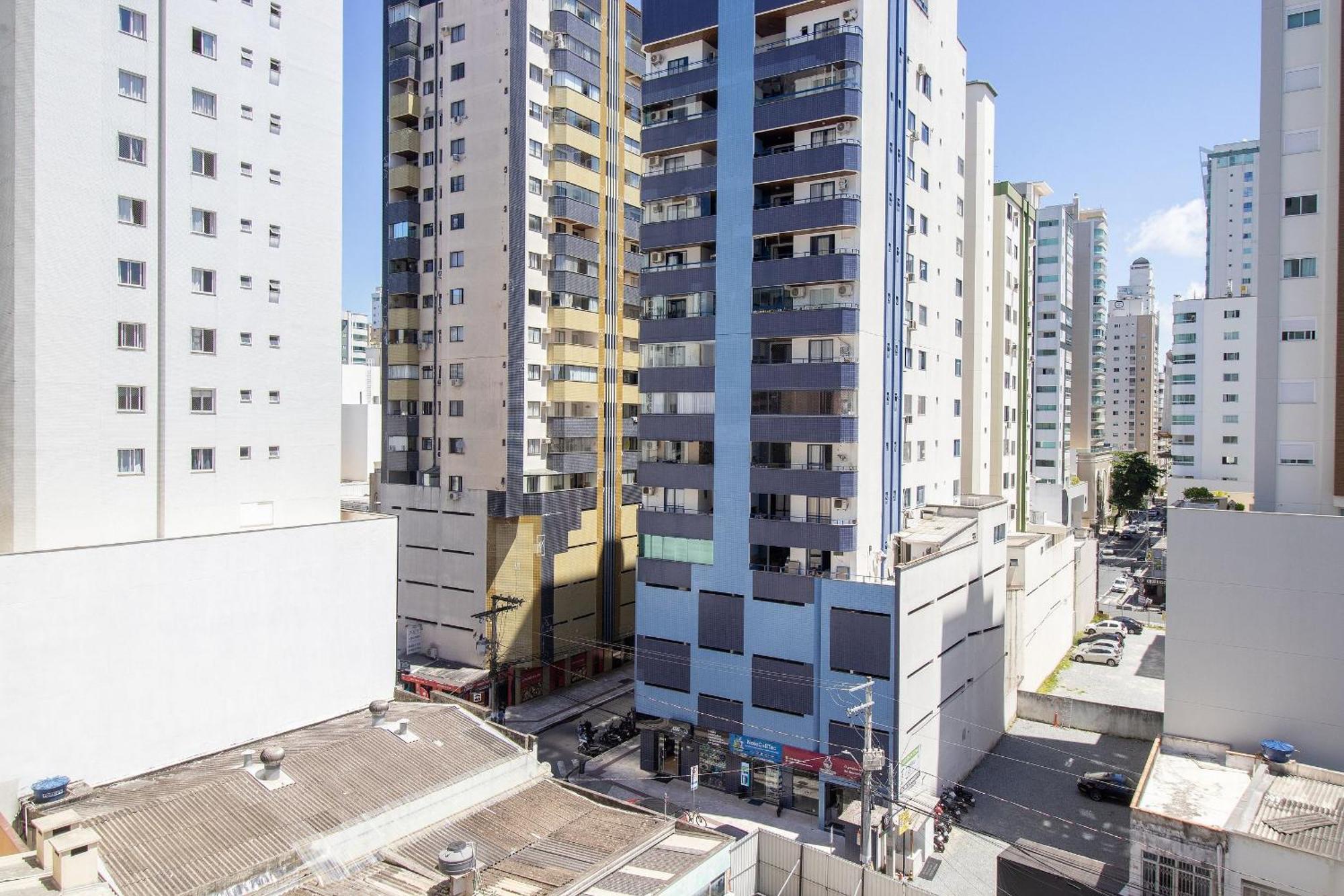 Bk34 - 2 Dorm Climatizados, Prox Calcadao, Garagem Apartment